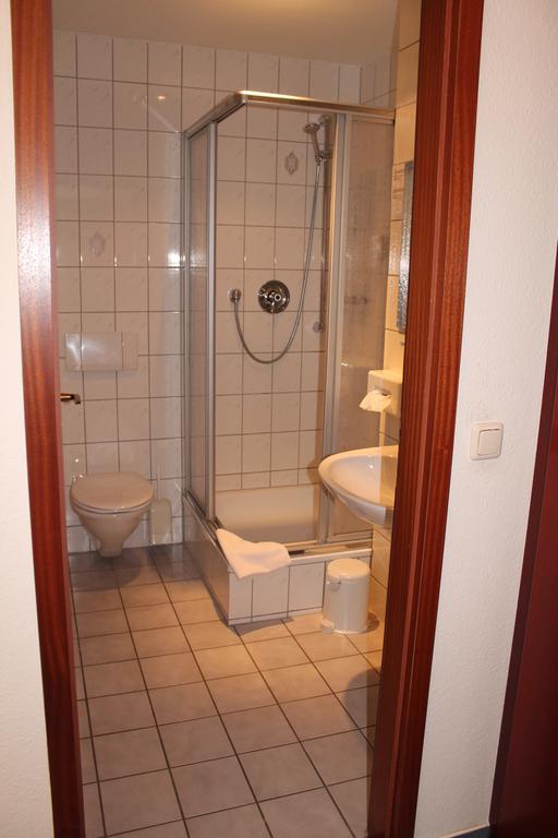 Hotel Anhalt Kothen Bagian luar foto